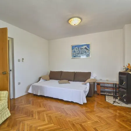 Vila Daisy Labin (Istria)
